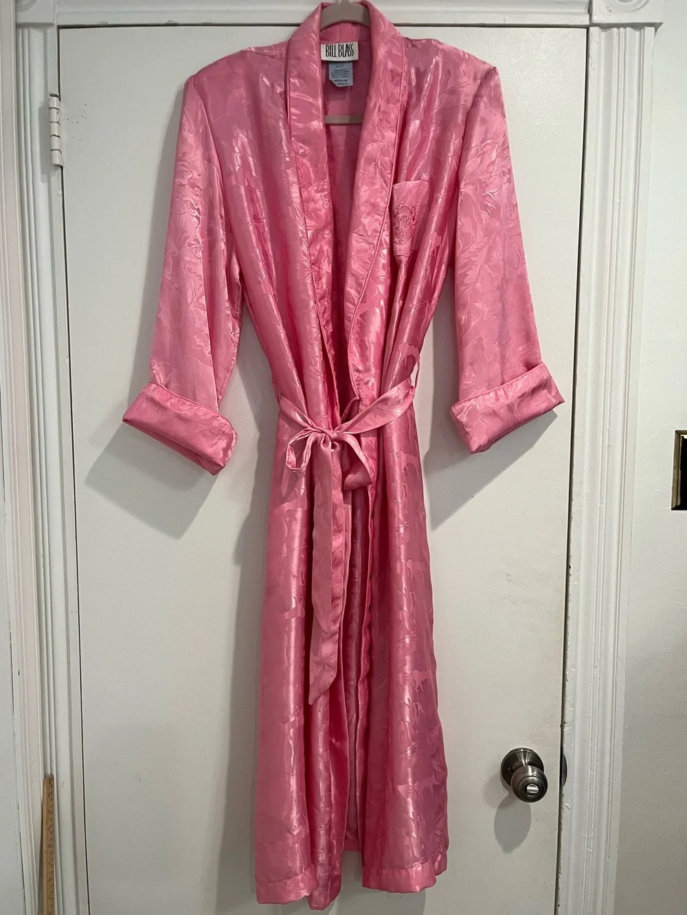 Bill Blass Vintage Pink Satin Jacquard Belted Robe with Embroidered Pocket Sz. M